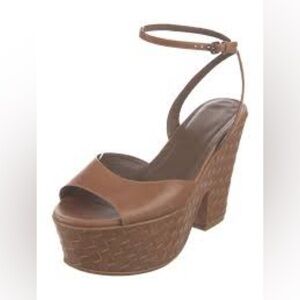 Bottega Veneta Intrecciato weave platform leather sandals‎ made in Italy sz 39.5